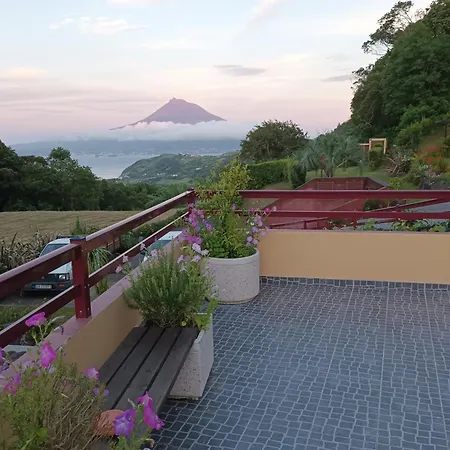 Casinhas * Praia do Almoxarife